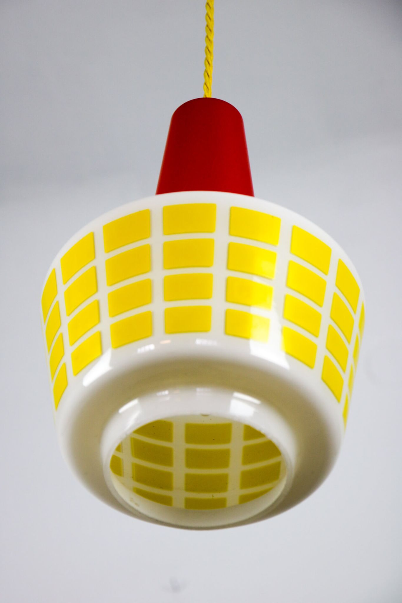 Suspension en verre rouge et jaune