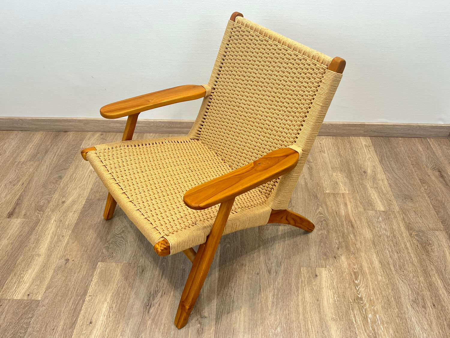Pair of Scandinavian armchairs in woven solid teak.