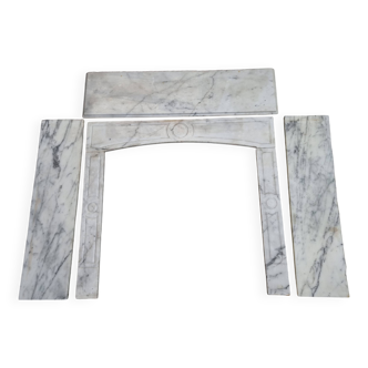 Pompadour fireplace in white Carrara marble