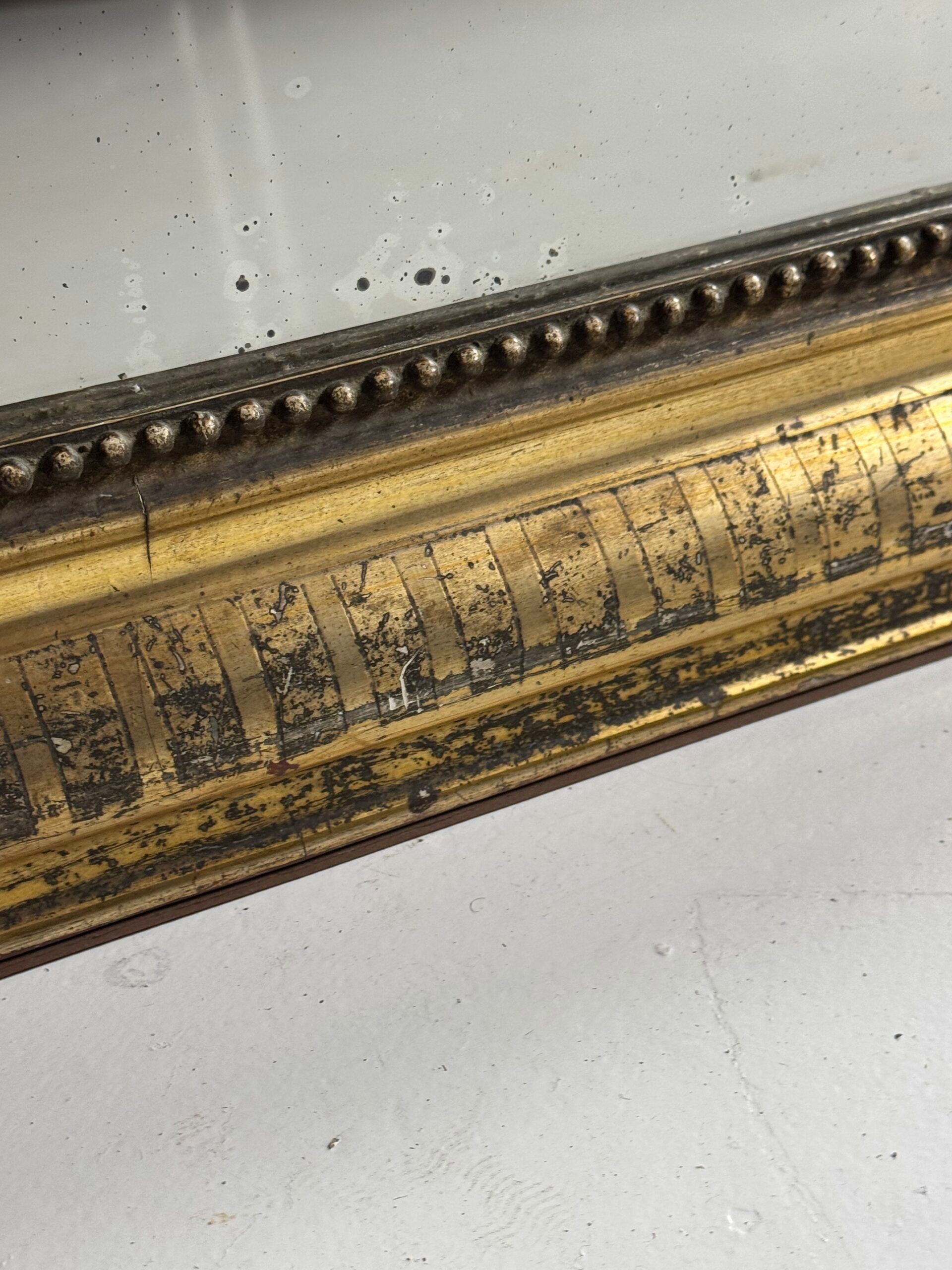 Miroir doré Louis Philippe du 19ème siècle