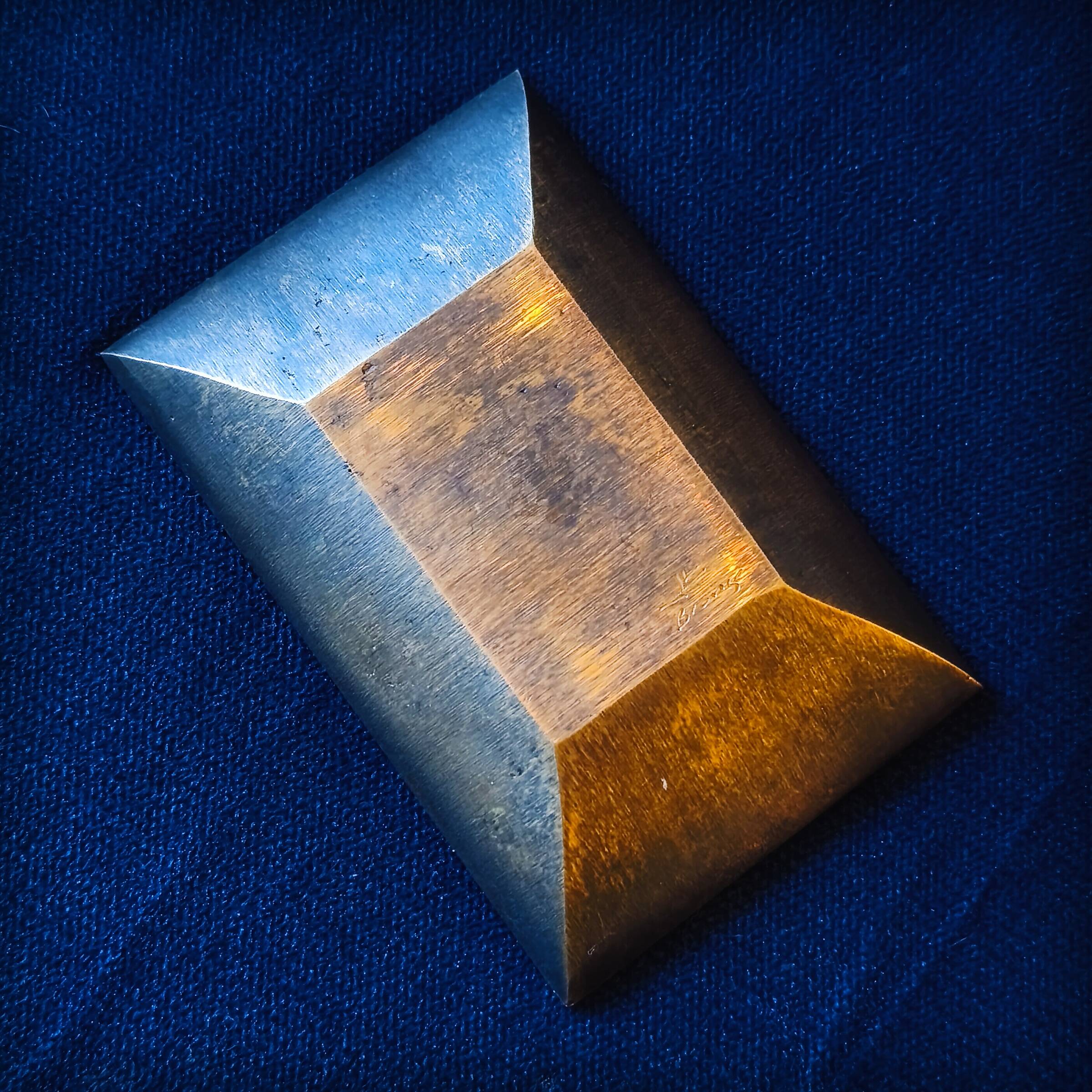 Brutalist bronze ashtray by Alfieri Gardone for Lauterbach.