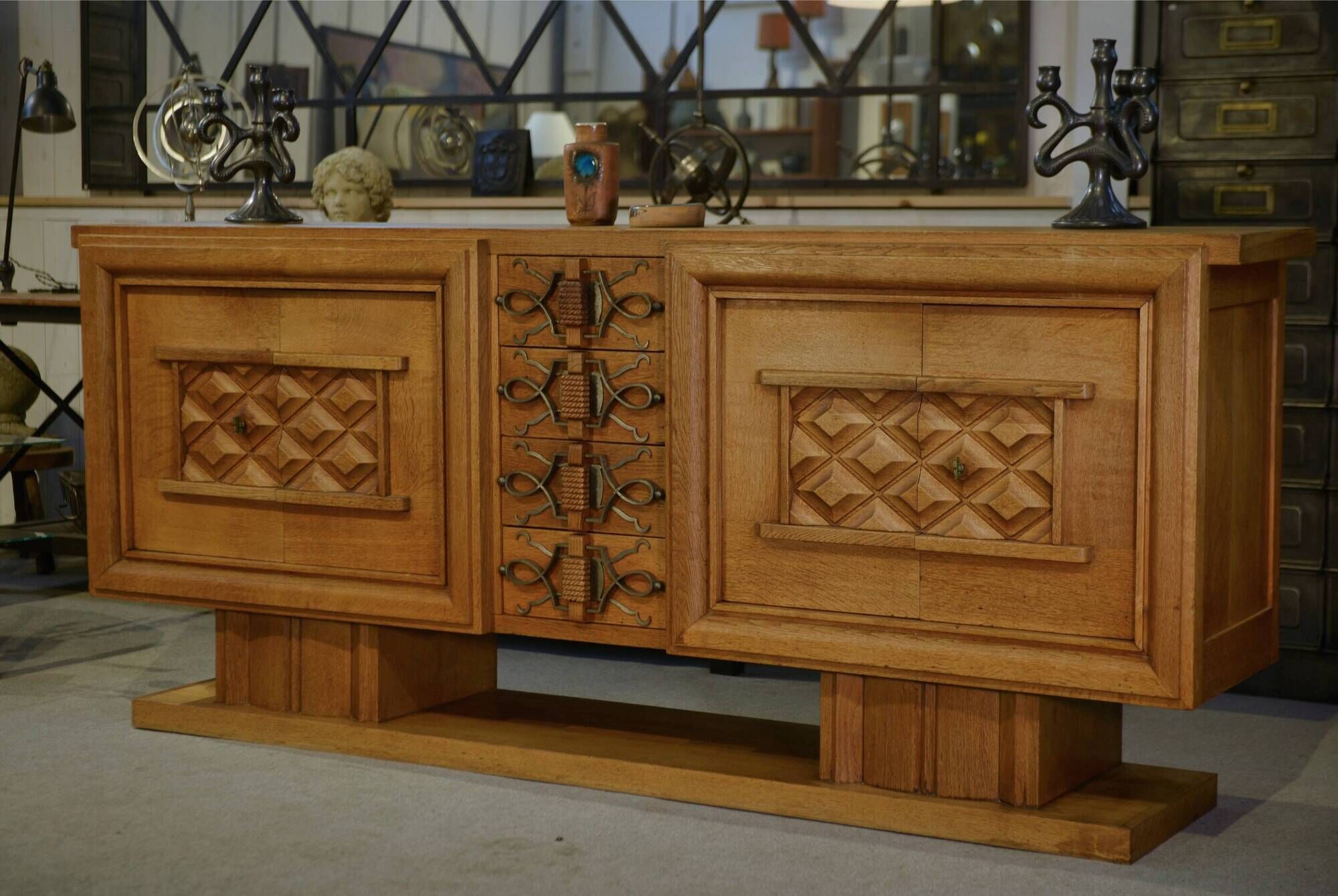 Art Deco buffet in oak and wrought iron by Léon and Maurice Jallot 1940s