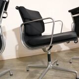Vitra EA 208