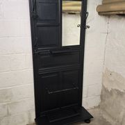 Entrance hall from around 1930 repainted