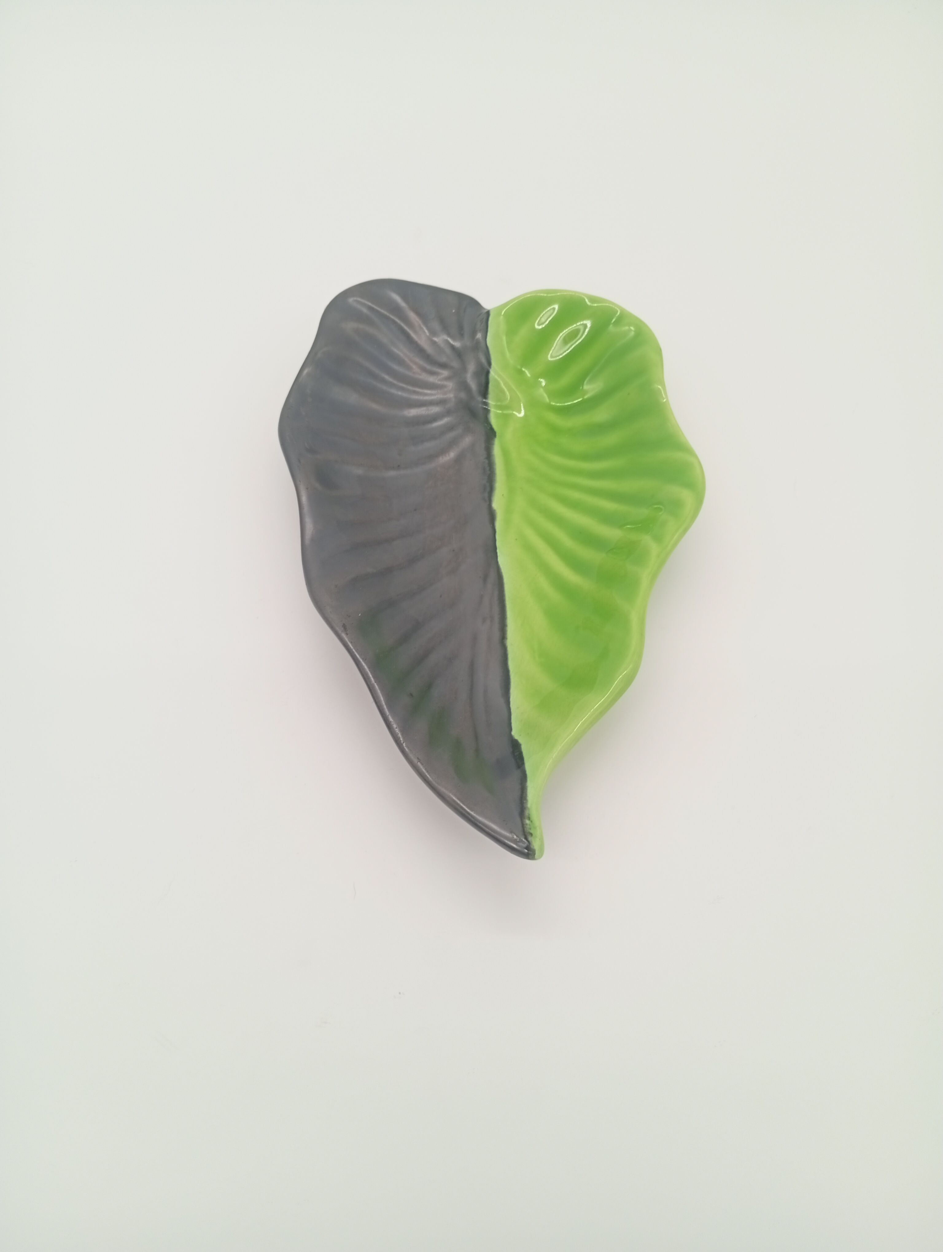 SAP Vallauris Vintage Leaf Bowl Two-Tone Ceramic Green Black 50s 60s