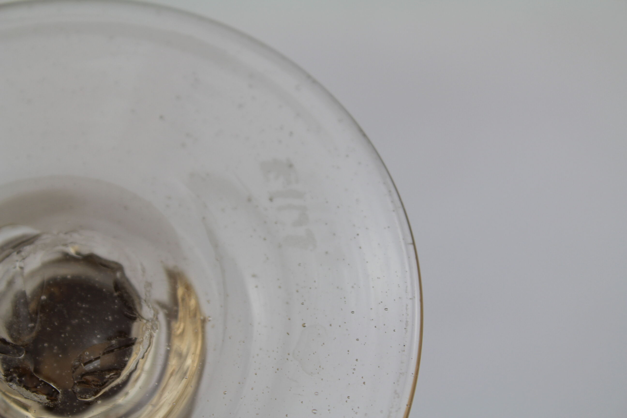 Set de 4 verres à pied en bulle de Biot
