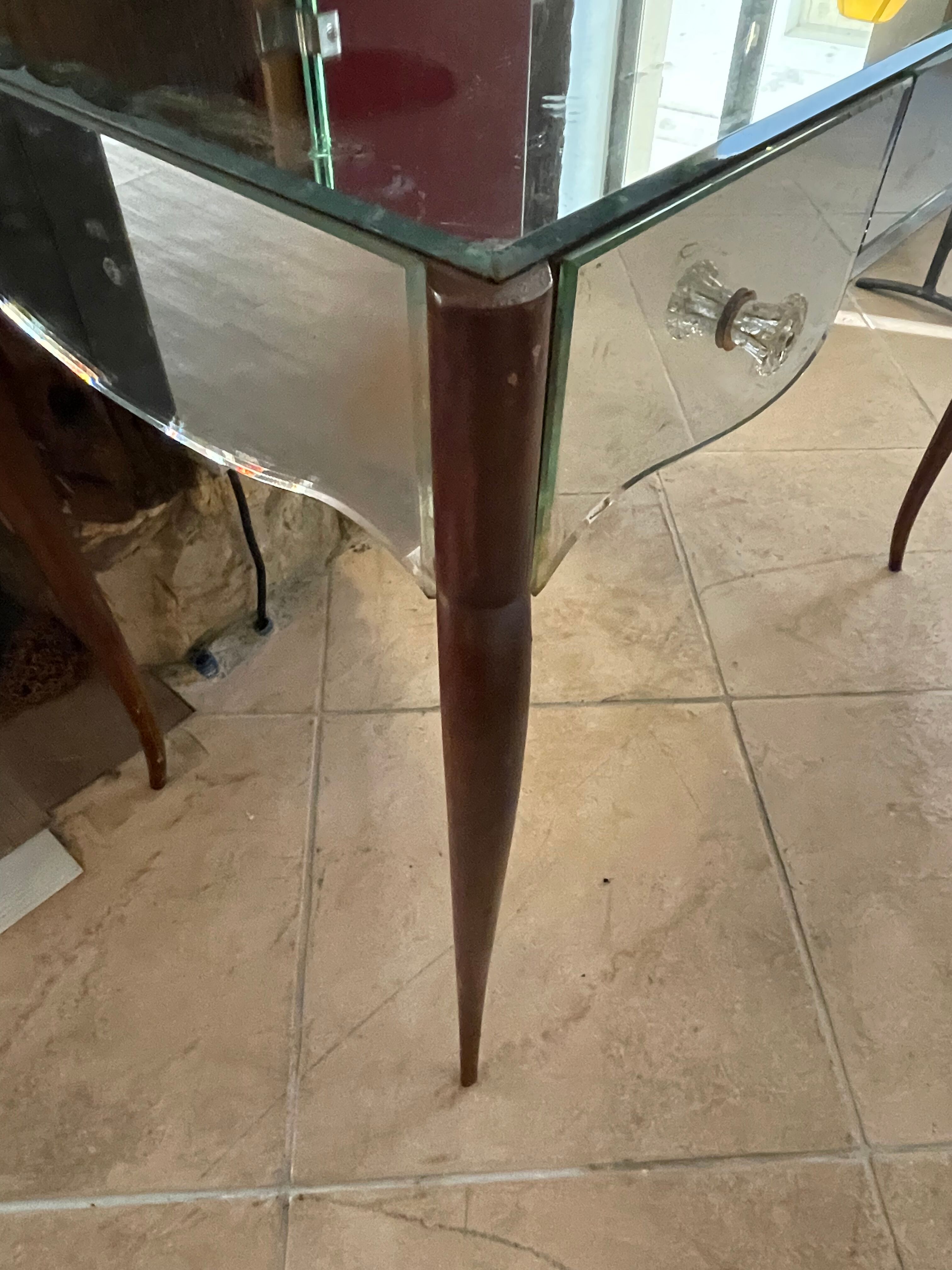 Glass-covered dressing table