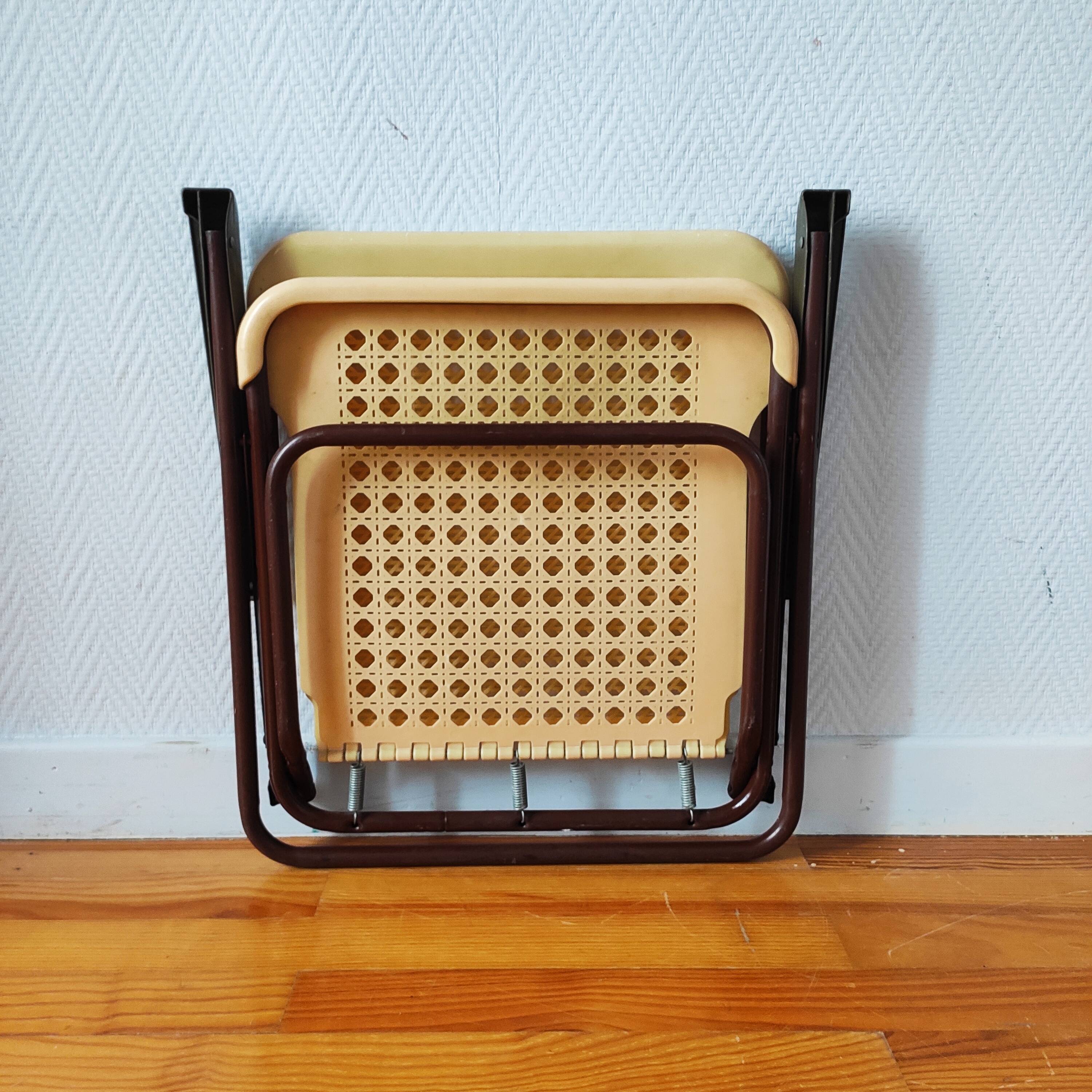 Vintage Italian folding chair 1970