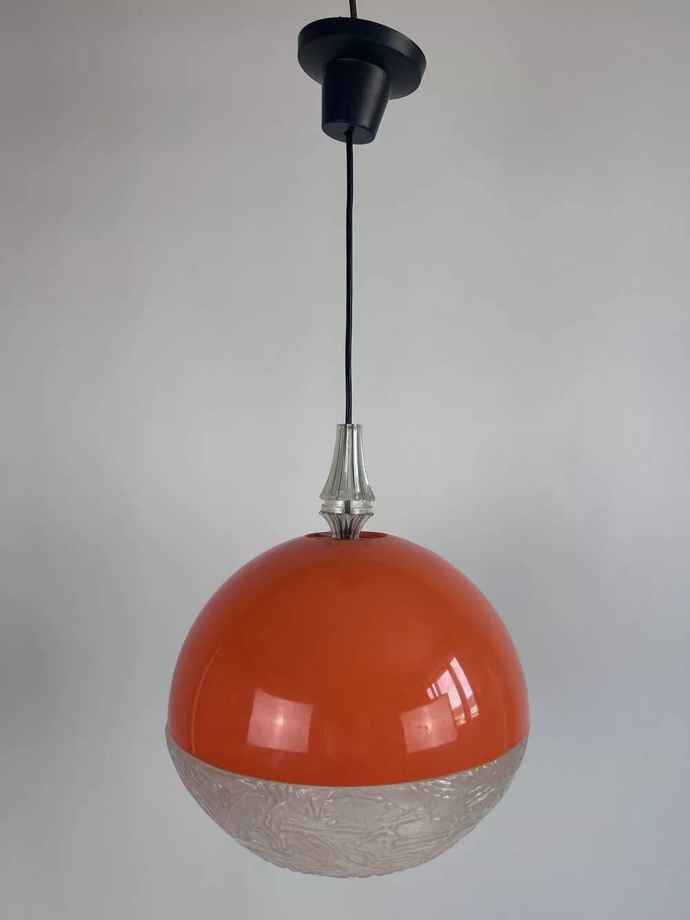 "Saturn" pendant light – orange and textured (1970s)