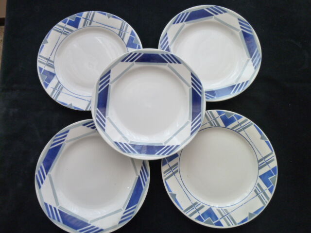 Set de 5 assiettes plates faïence de St Amand 2 modèles différents