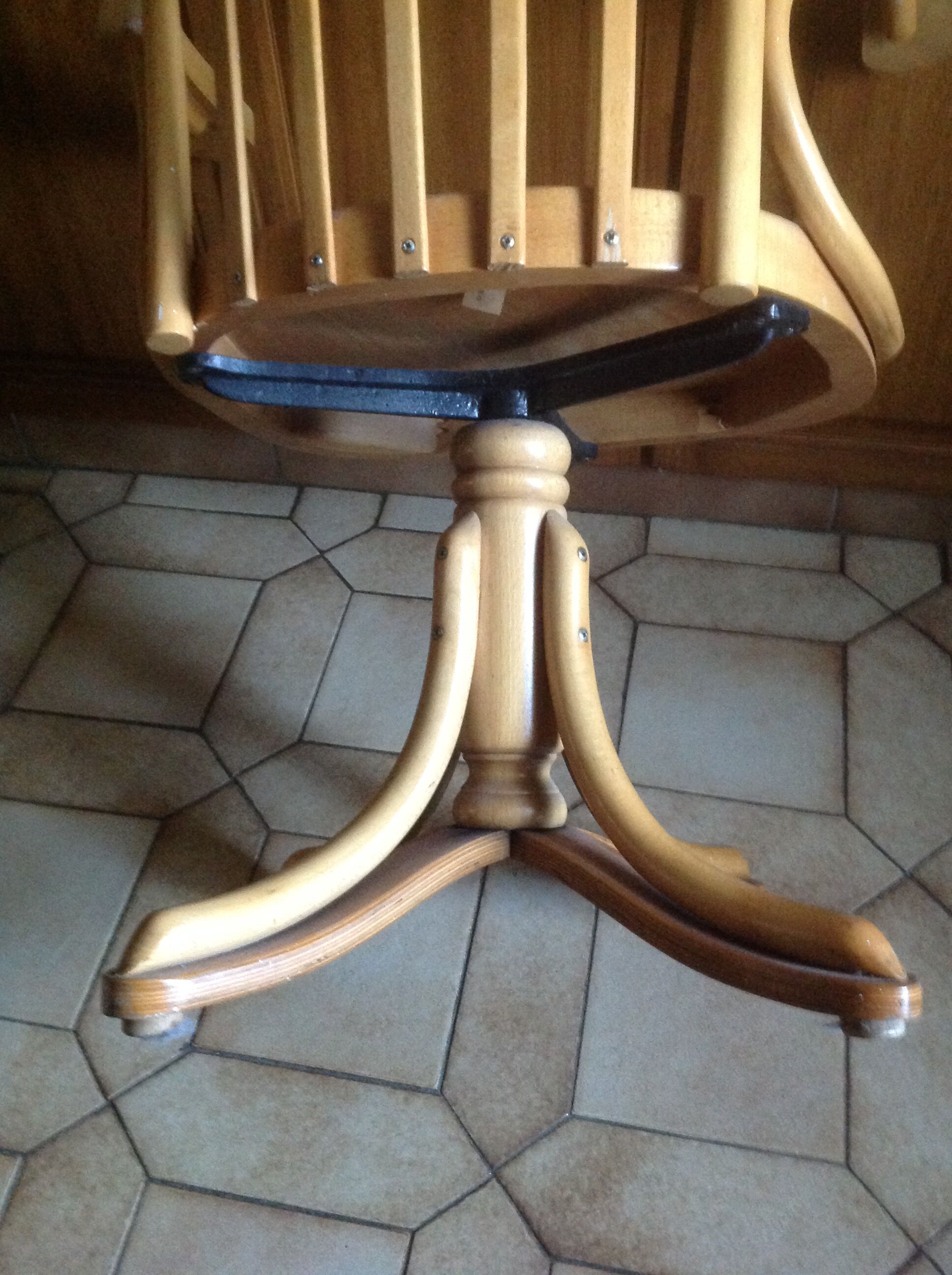 American style office chair