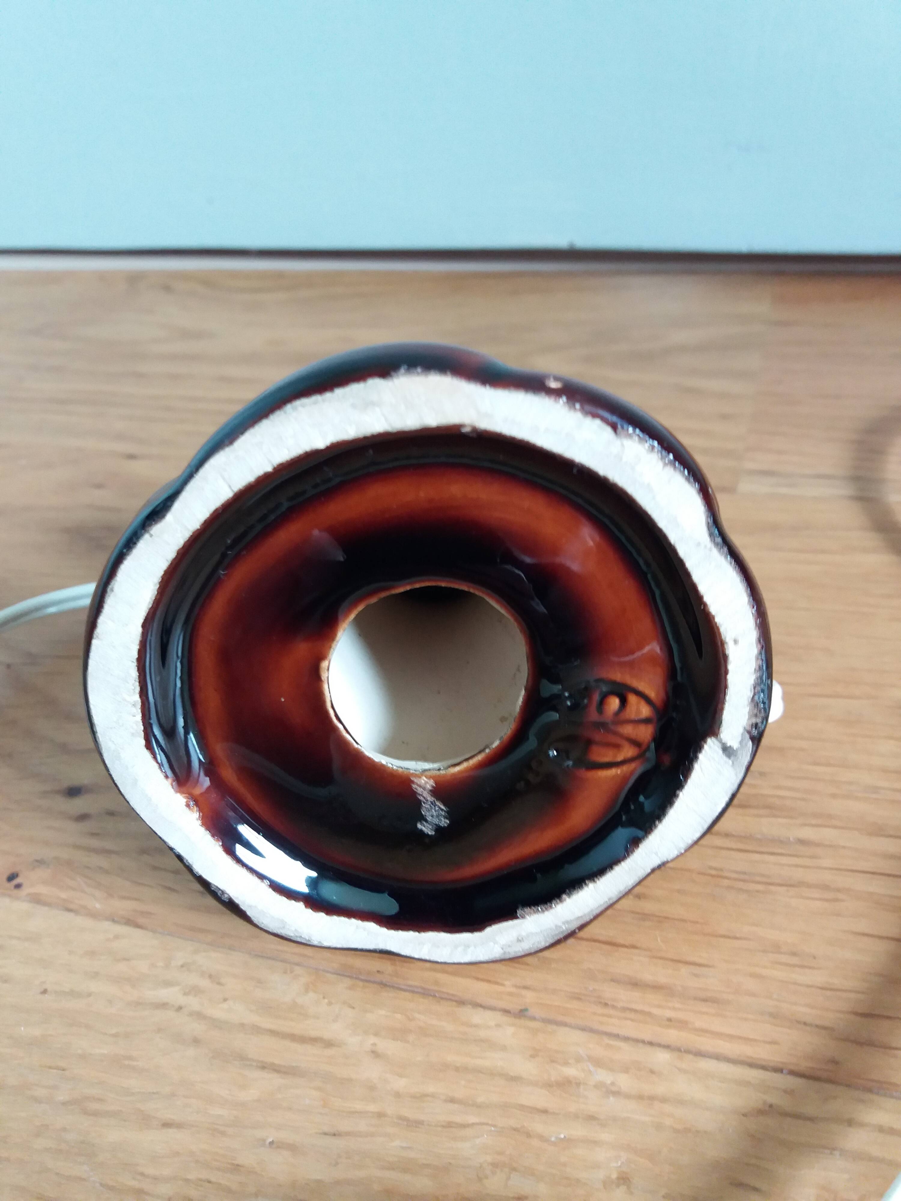 CVL table lamp with ceramic base