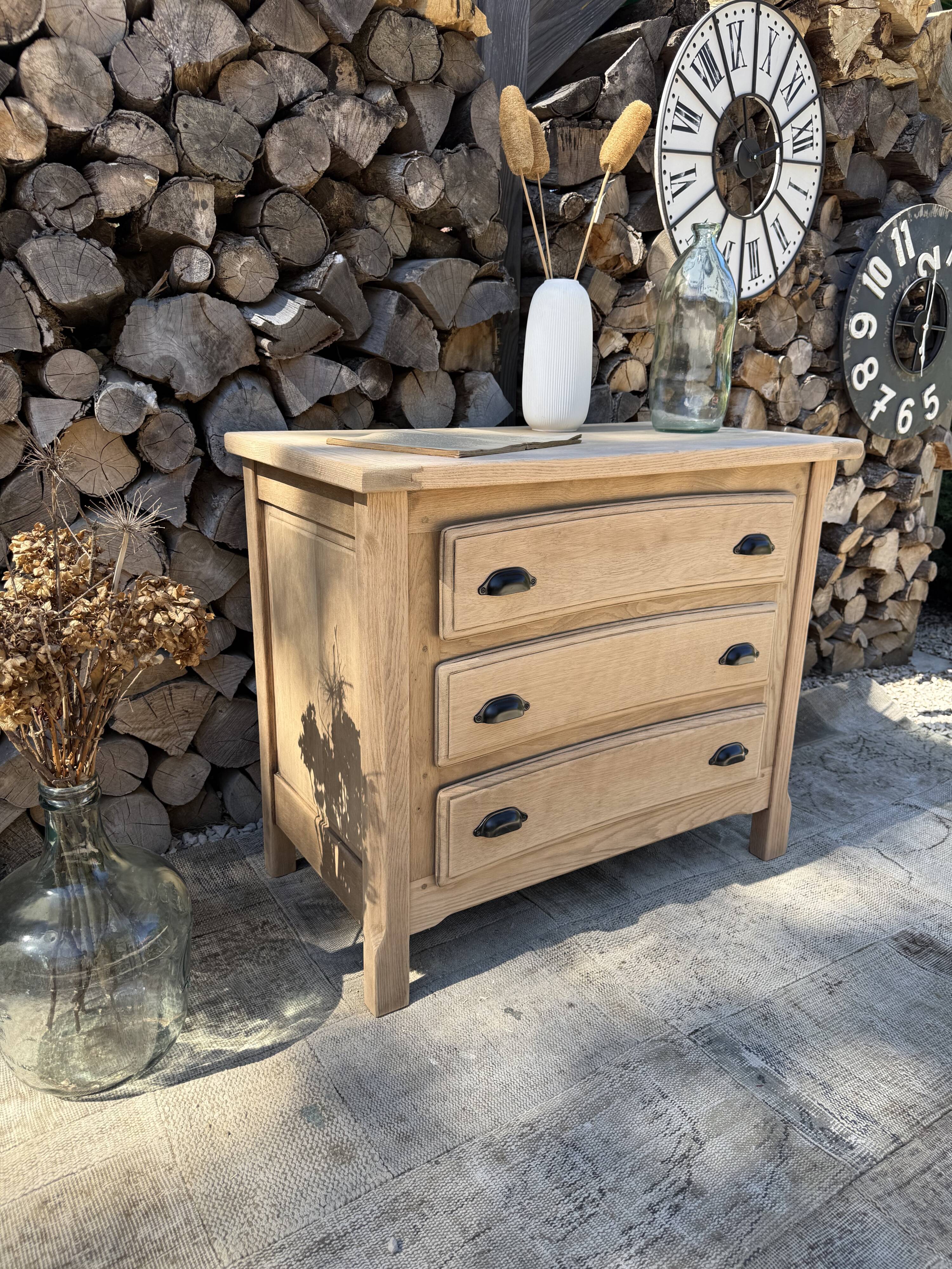 Commode chêne massif