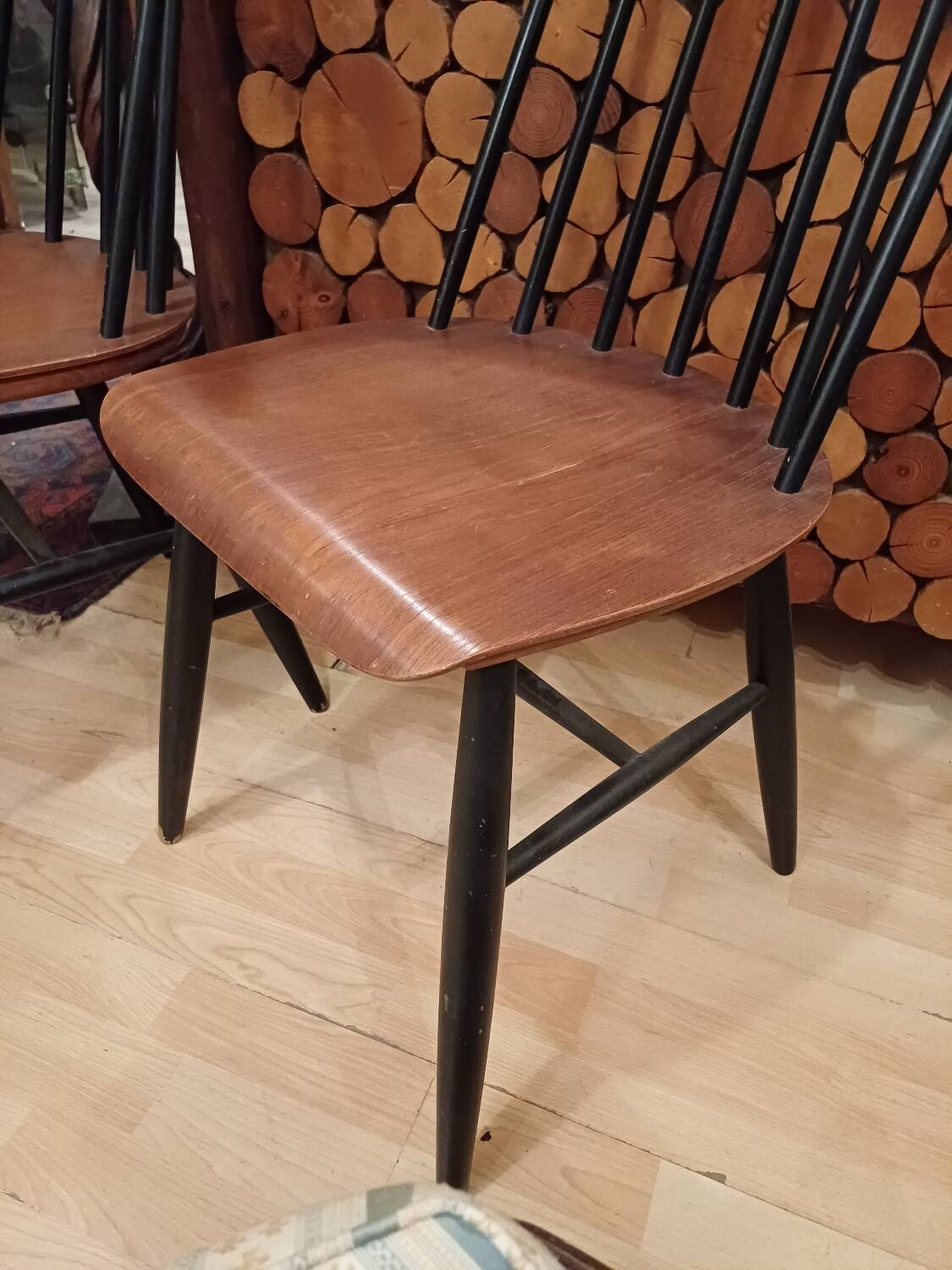 Paire de chaises scandinave " stol kamnik " 1960 étiquette d'époque sur les deux