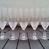 Set of 5 Lumiarc champagne flutes from the 70s