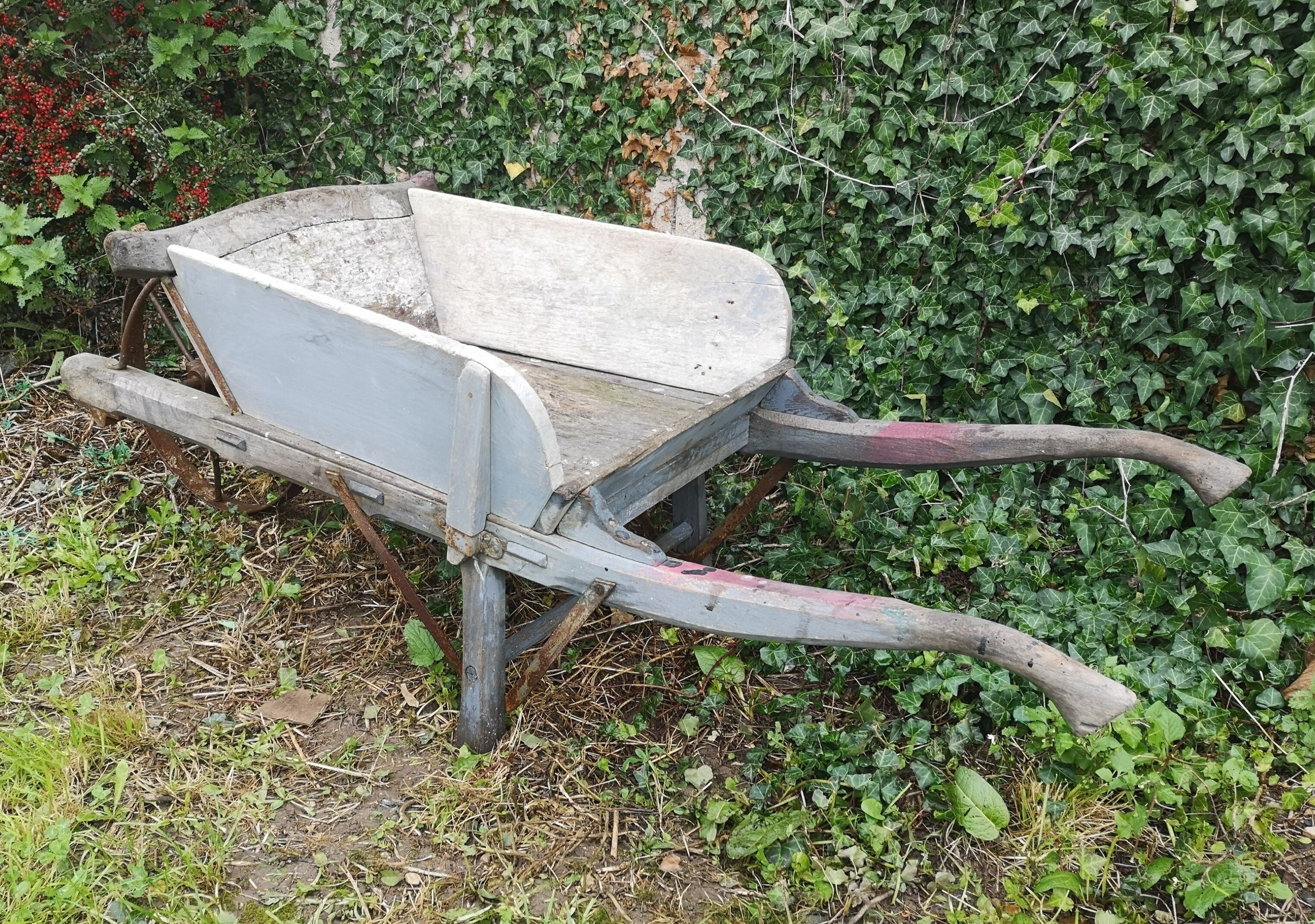Wheelbarrow old folk art