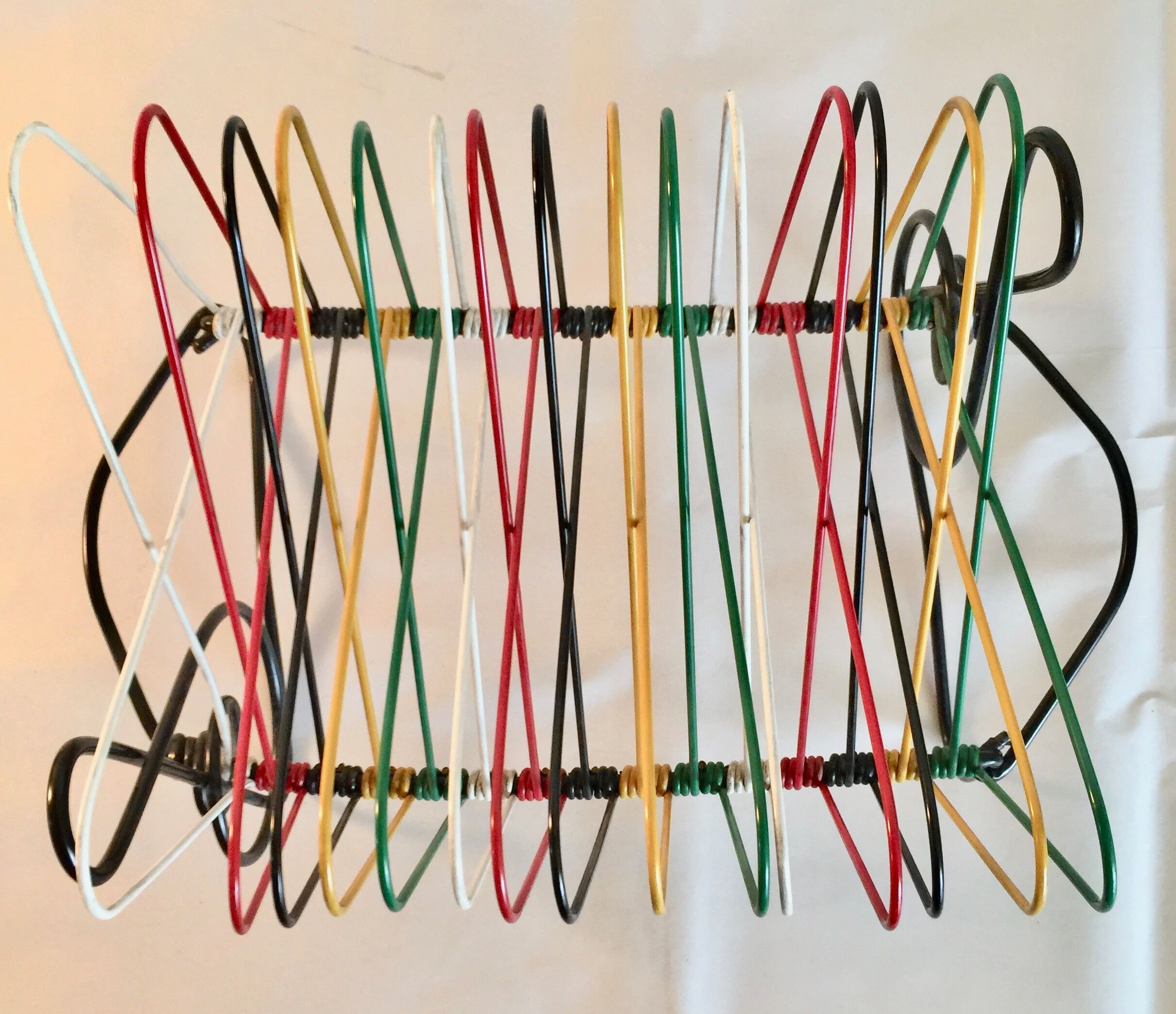 Door discs metal and scoubidou