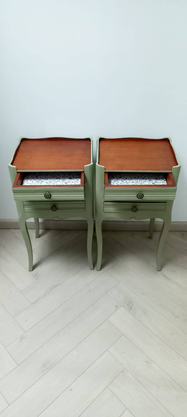Paire de chevets