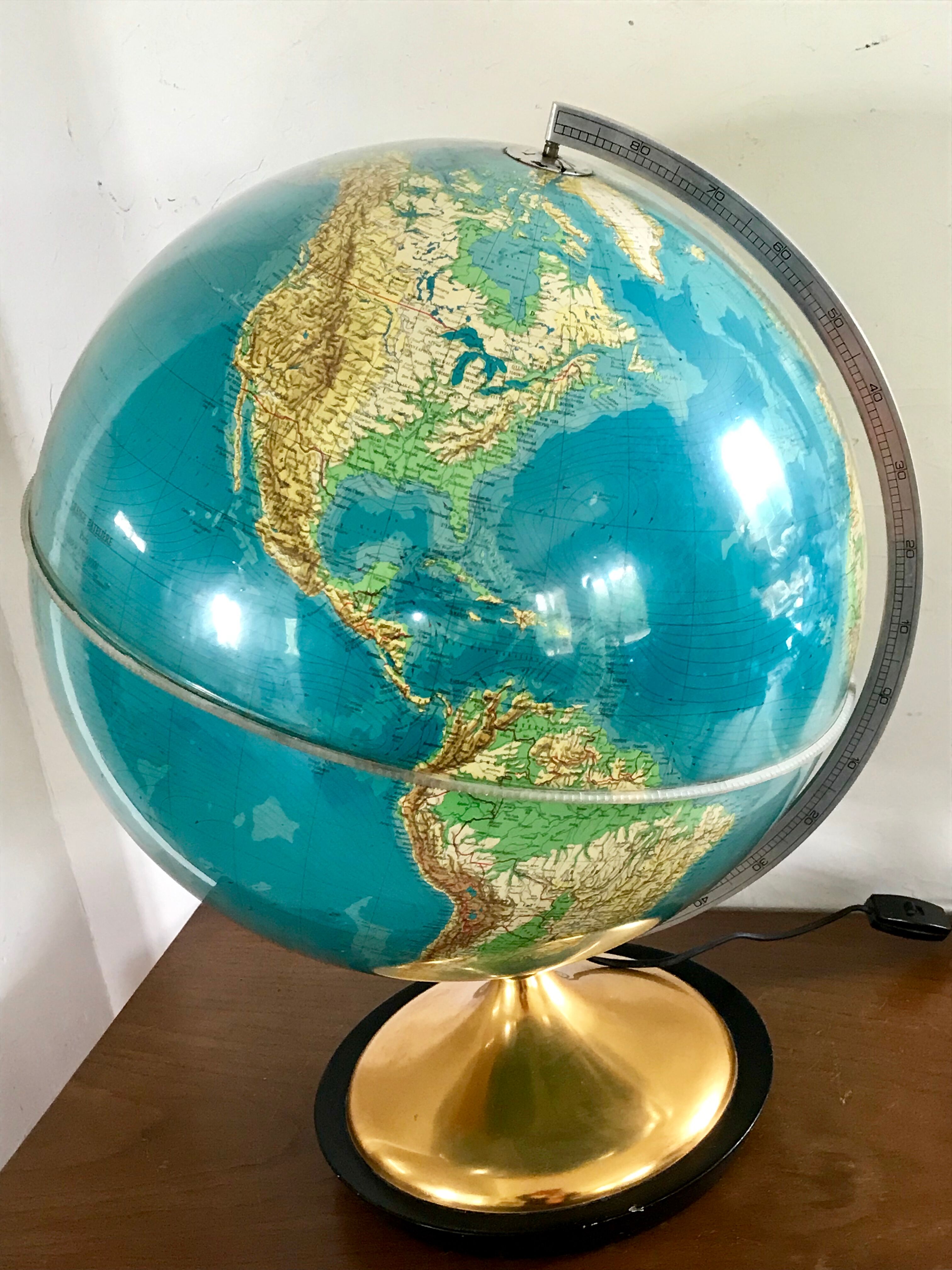 Globe Earth light vintage