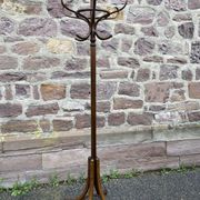 Vintage parrot standing coat rack 70s curved wood French coat rack Bentwoo parrot