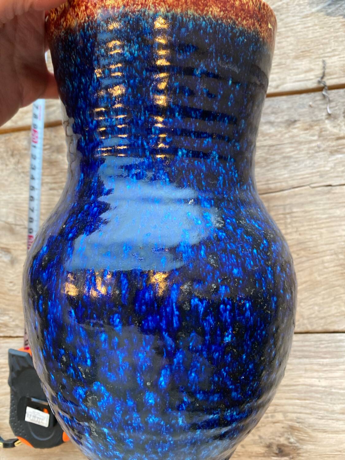 Accolay ceramic vase