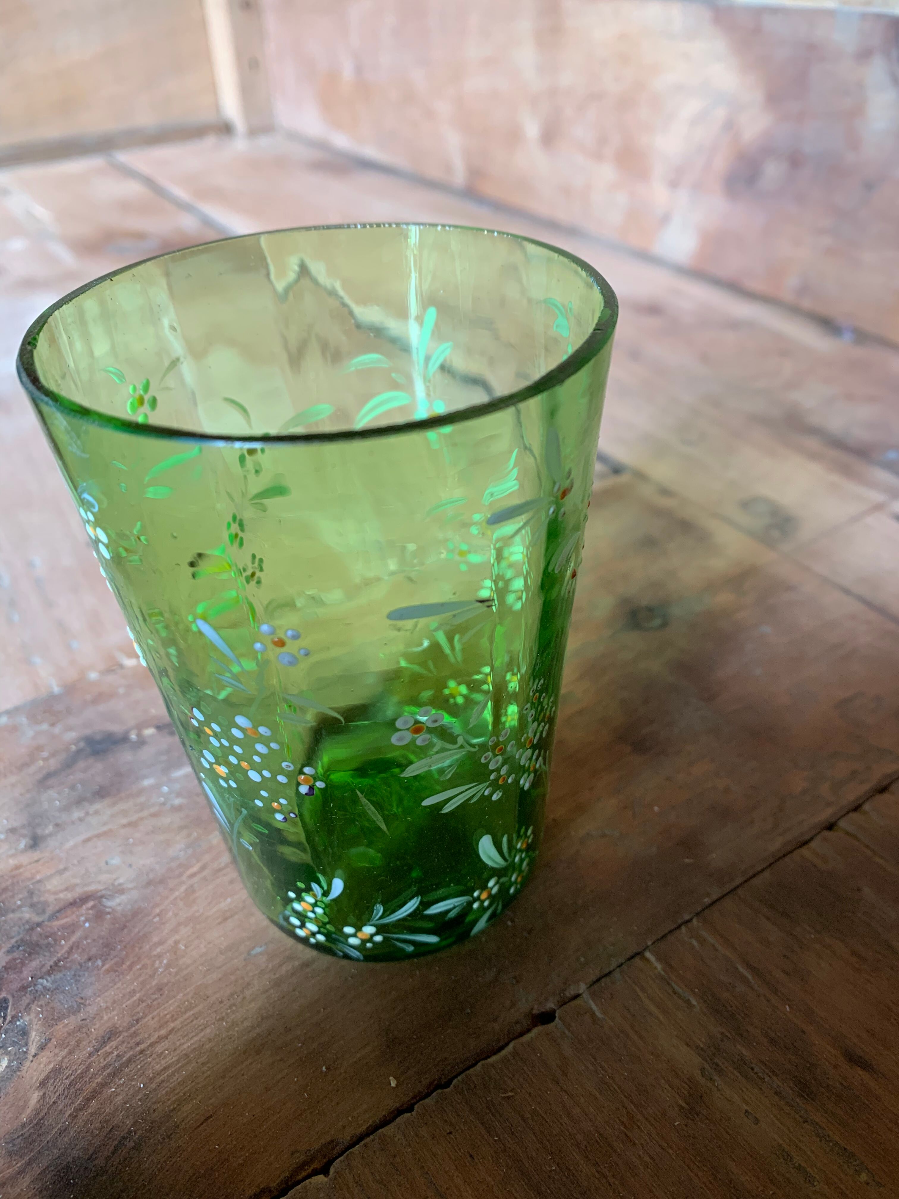 Hand-painted glass enamelled late 19th.