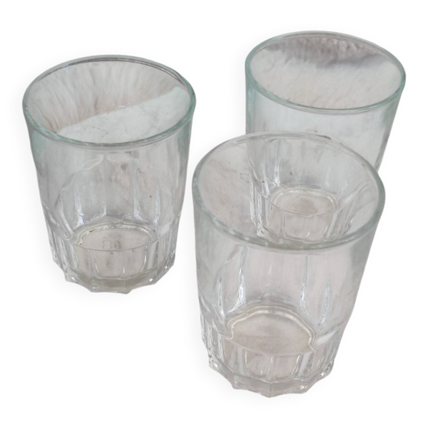 Verres a eau ancien