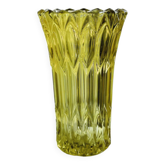 Large thick translucent yellow vase.