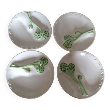 4 assiettes en barbotine