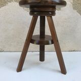 Adjustable tripod stool from the 70s