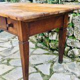 Walnut table, Directoire, 18th century period