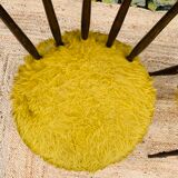 Paire de chaises moumoute jaune