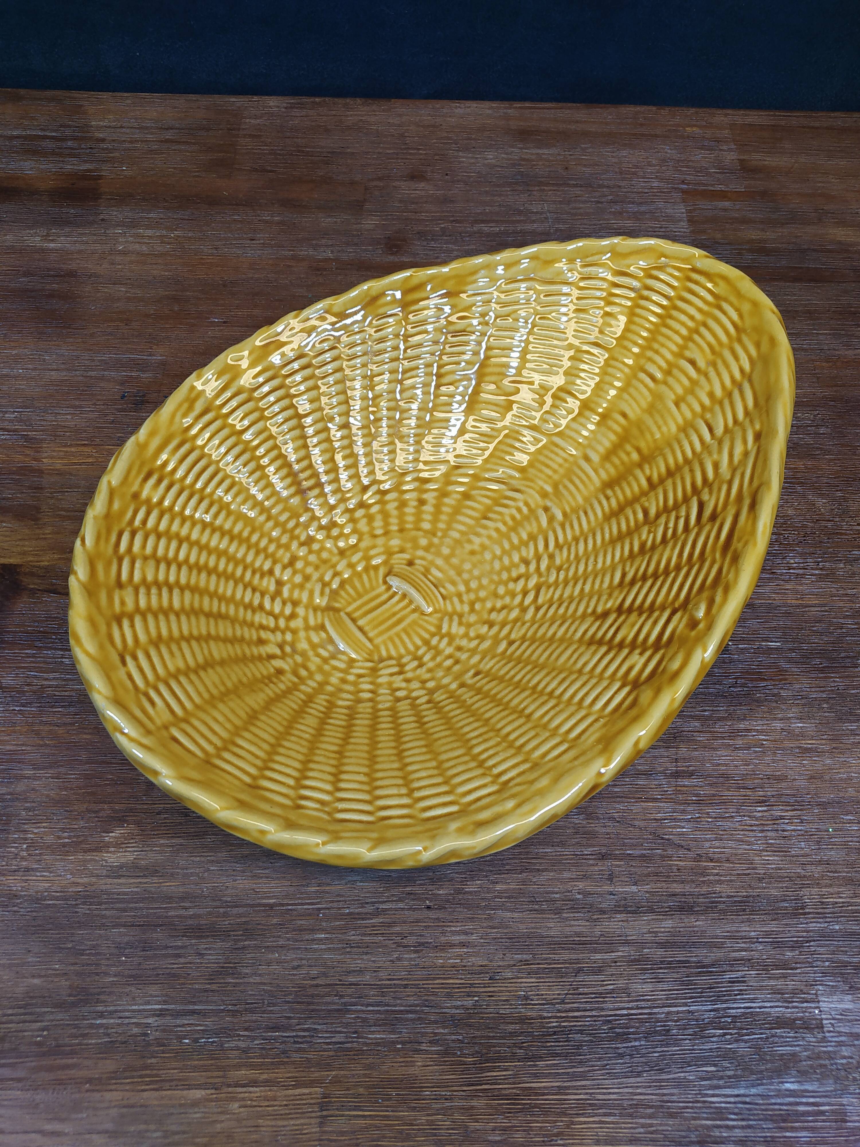 Vallauris Style Braided Effect Ceramic Dish