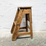 Petit escabeau en bois