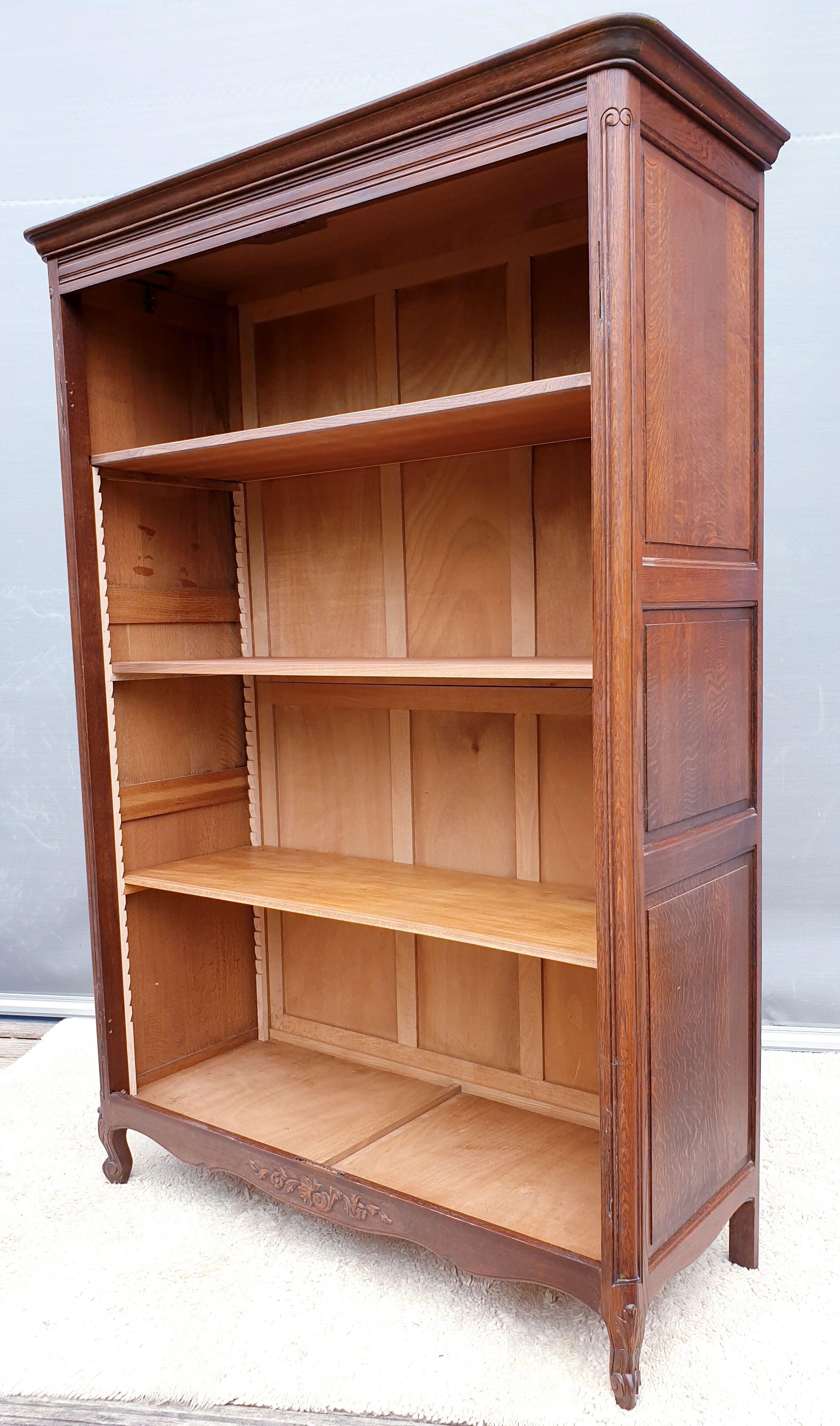 Evolutionary bookcase dressing room Oak Louis XV style
