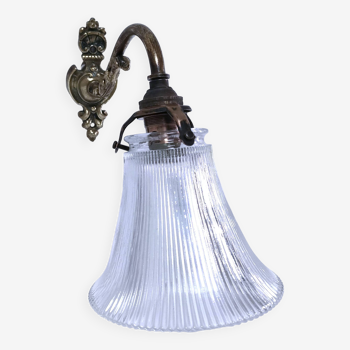 Gilt bronze wall light quality glass Holophane 1900