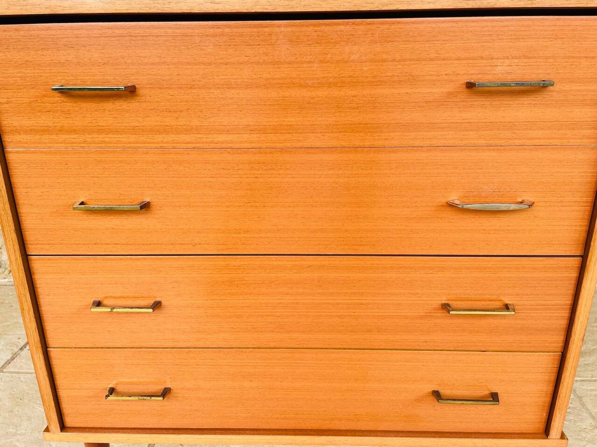 Vintage chest of drawers, 4 drawers, circa 1960s