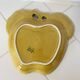 Plateau vintage Secla Majolica en forme de pomme, fabriqué au Portugal