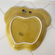 Vintage Secla Majolica apple-shaped platter, made in Portugal.