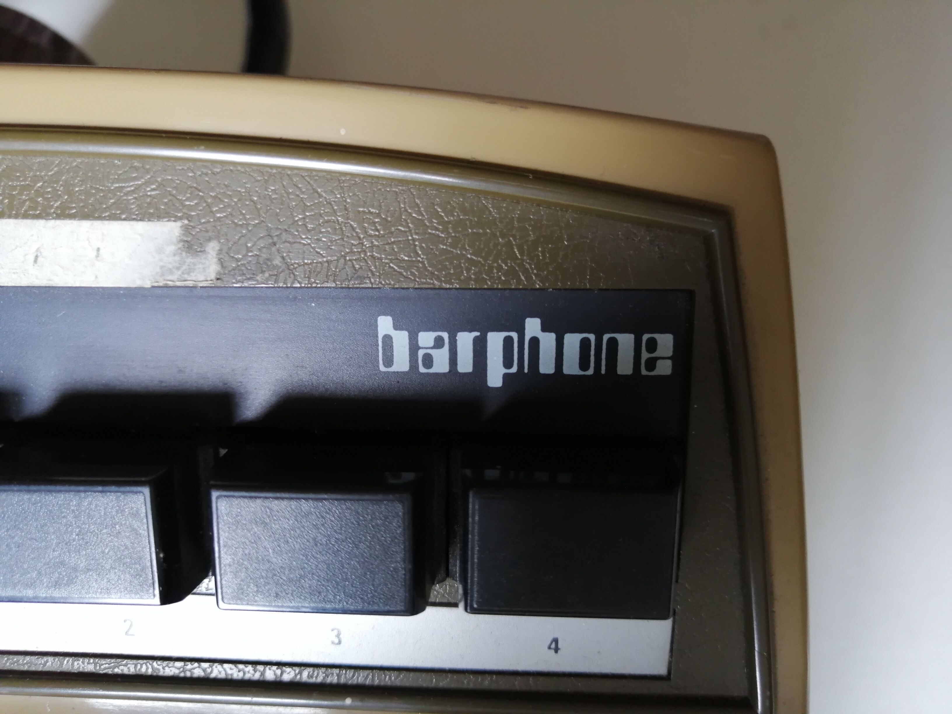 70s public phone "Barphone"