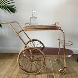 Golden rolling dessert in formica