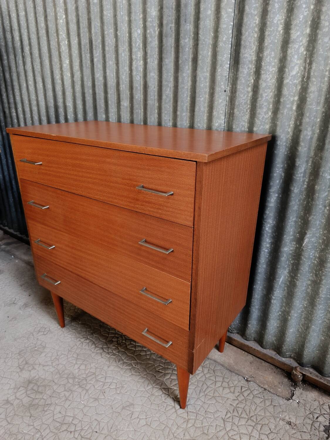 Commode vintage scandinave