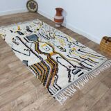 Handmade moroccan berber rug 240 x 134 cm