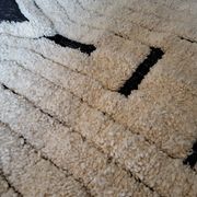 BENI OUARAIN CARPET patterns 250 X 150 cm black and beige