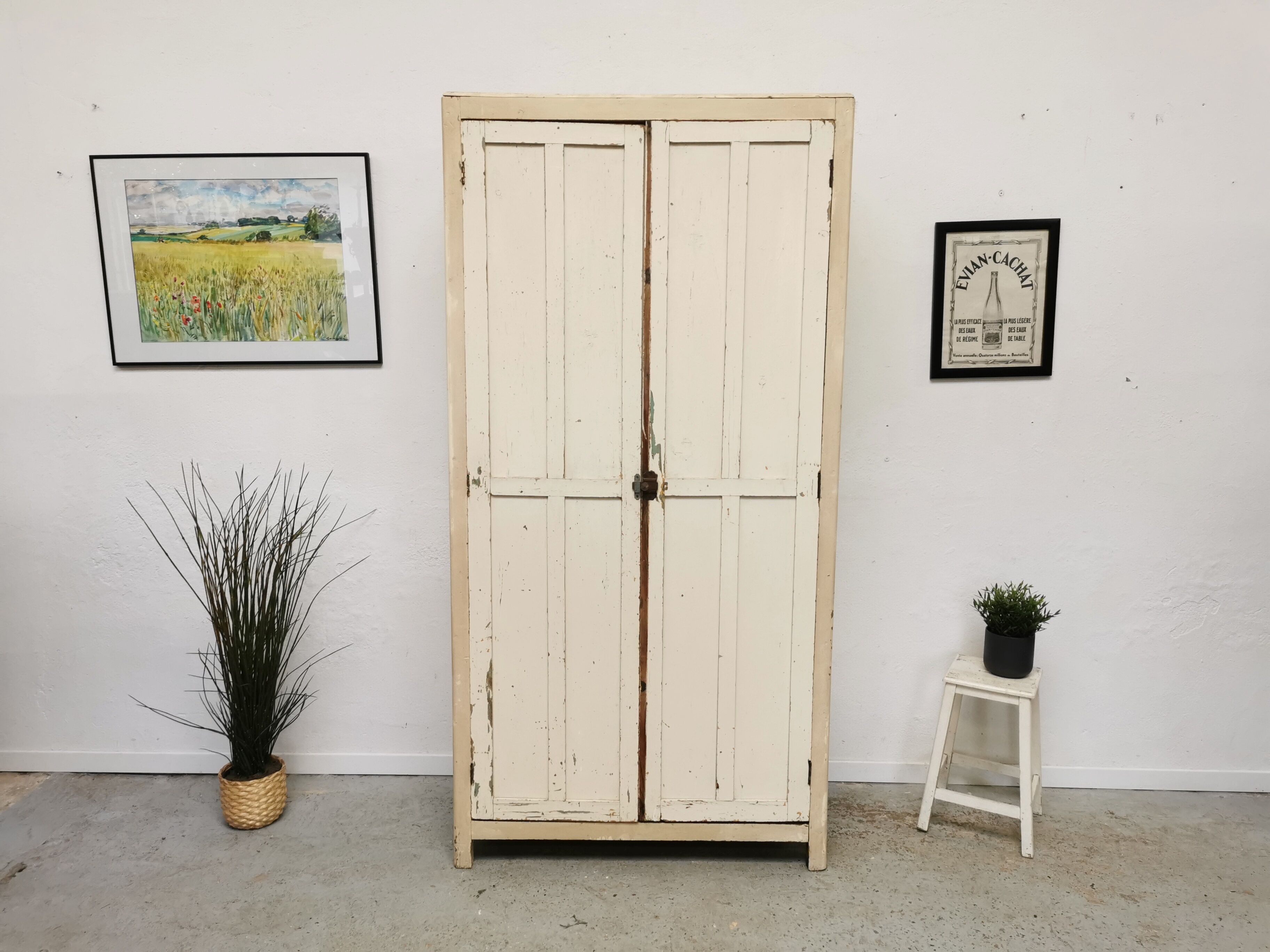 Armoire parisienne
