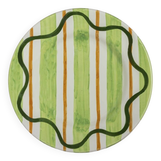 Green Wavy-Lines plate