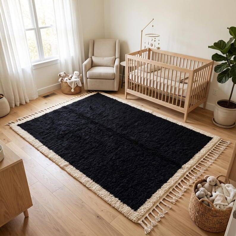 Magnificent handmade rug 200/300cm