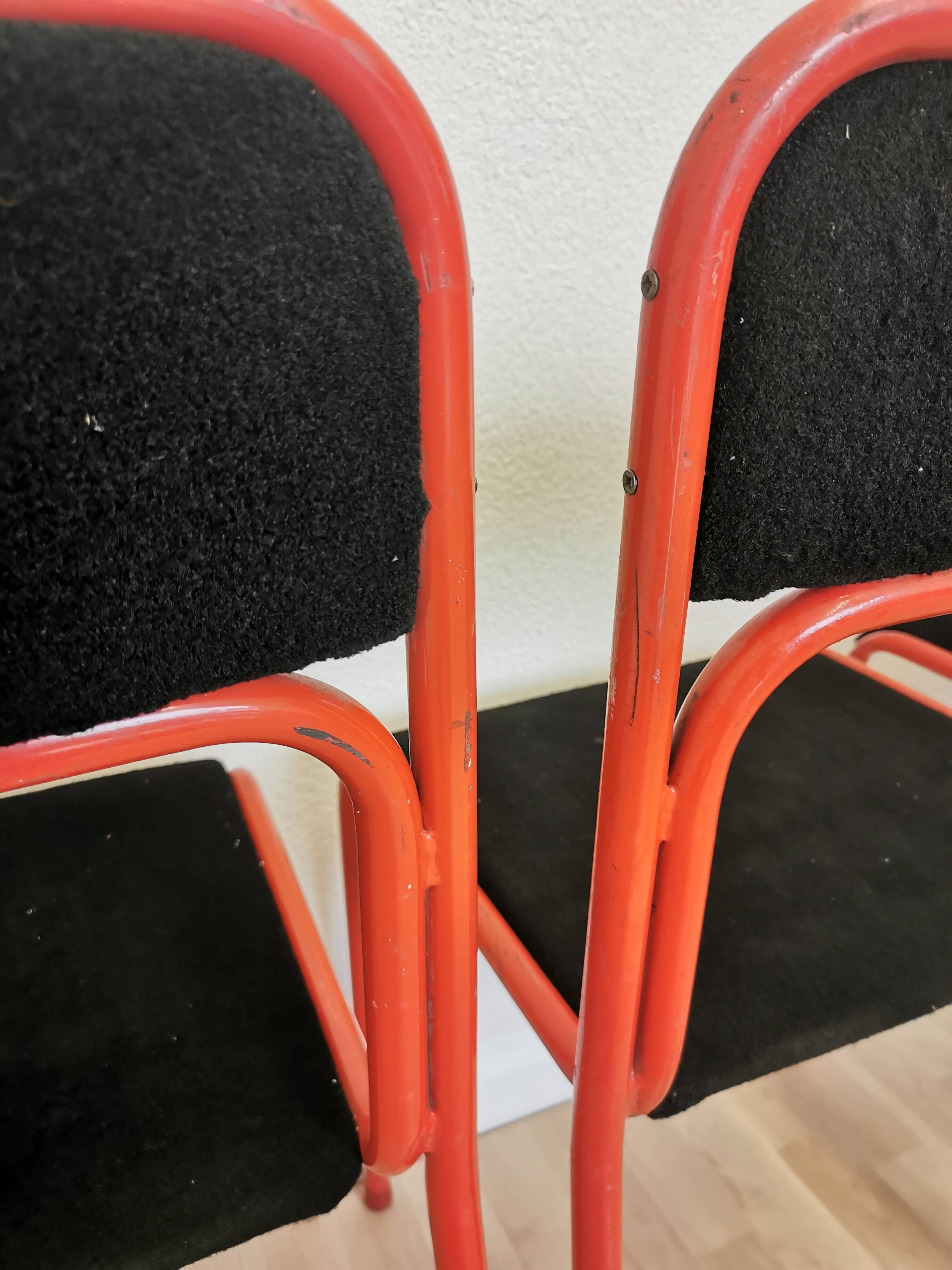 Set of 4 1970s Red & Black Metal Chair: Space Age Stackable Dining Chair