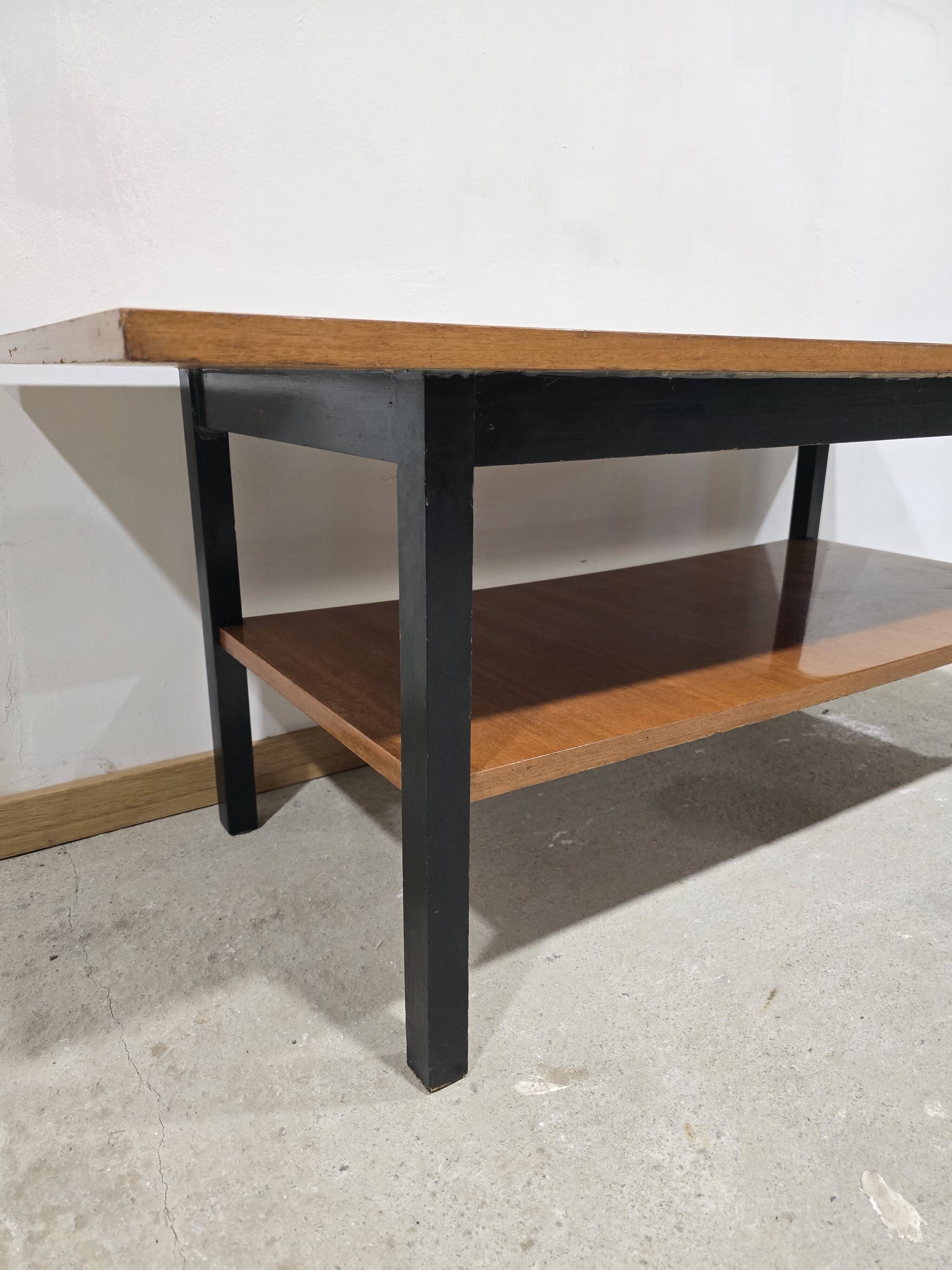 Vintage 1970s Wooden Coffee Table with Lower Shelf – Mid-Century Moder