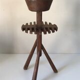 Ashtray on brutalist feet 60s